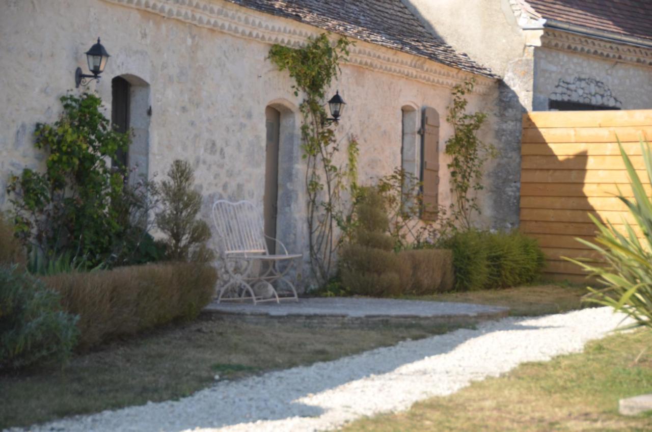Le Murmure Des Fees Issigeac Exterior photo