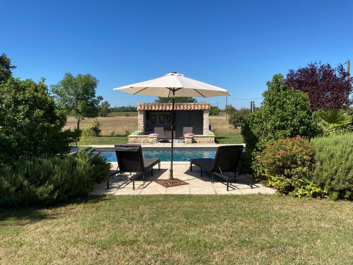 Le Murmure Des Fees Issigeac Exterior photo