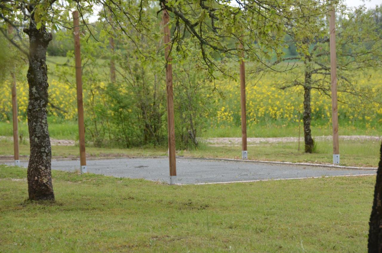 Le Murmure Des Fees Issigeac Exterior photo